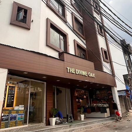 The Divine Oak Hotel Катра Екстериор снимка