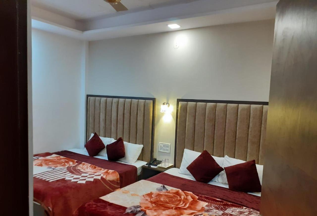 The Divine Oak Hotel Катра Екстериор снимка