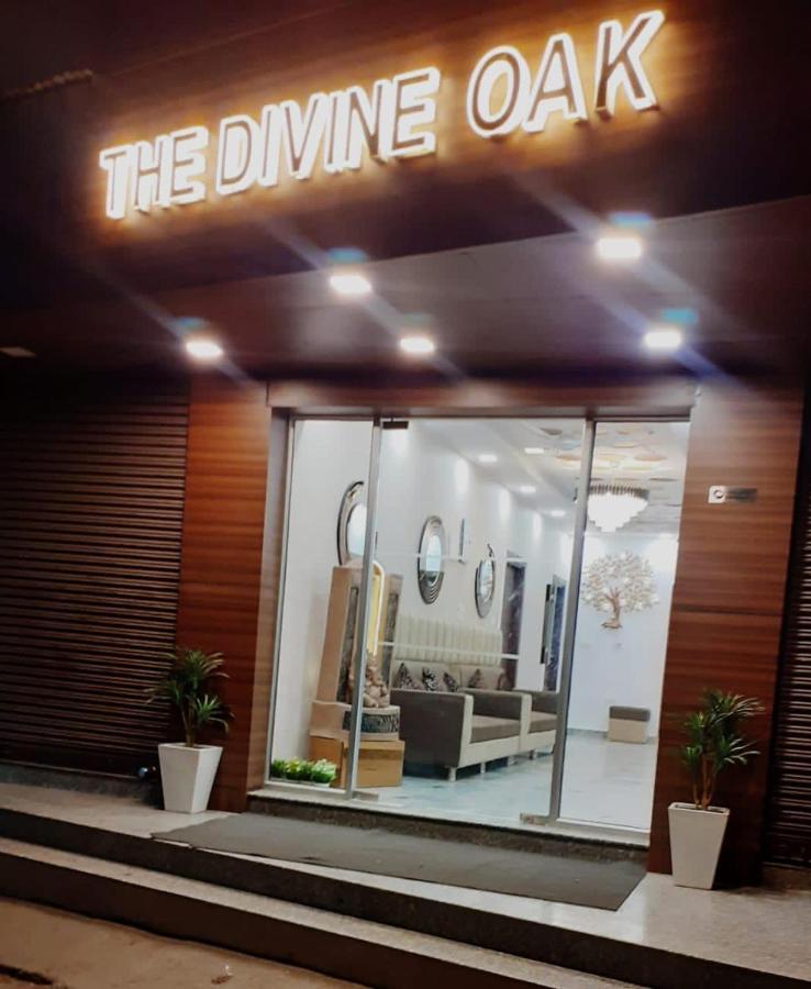 The Divine Oak Hotel Катра Екстериор снимка